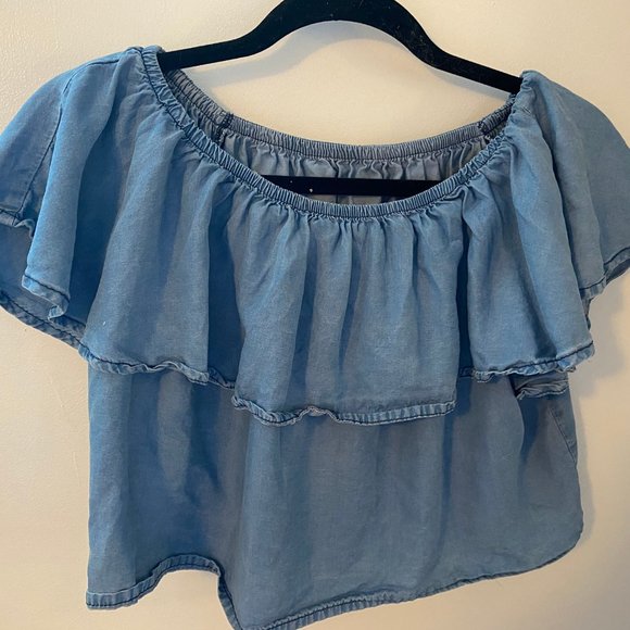 Denim off the shoulder crop top - Picture 2 of 3